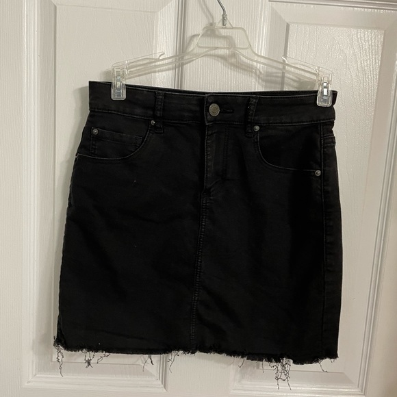 GARAGE black mini skirt - Picture 2 of 9